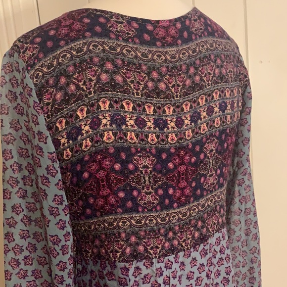 Long Sleeve Boho Dress - Picture 4 of 6